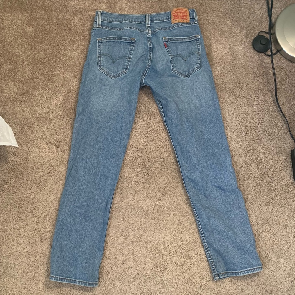 EUC ONE PAIR Levi’s 32x30 - Picture 6 of 6